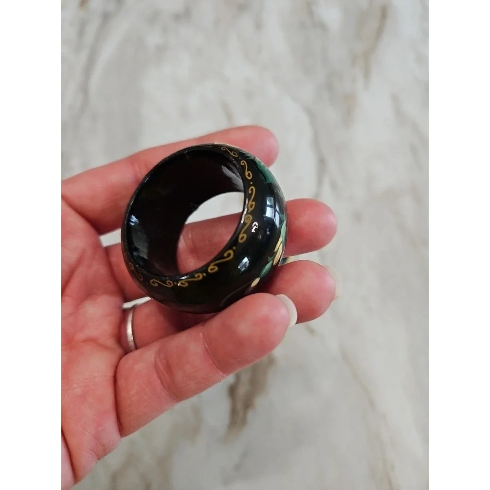 Vintage Floral HAND PAINTED Lacquered NAPKIN RINGS Set of 2